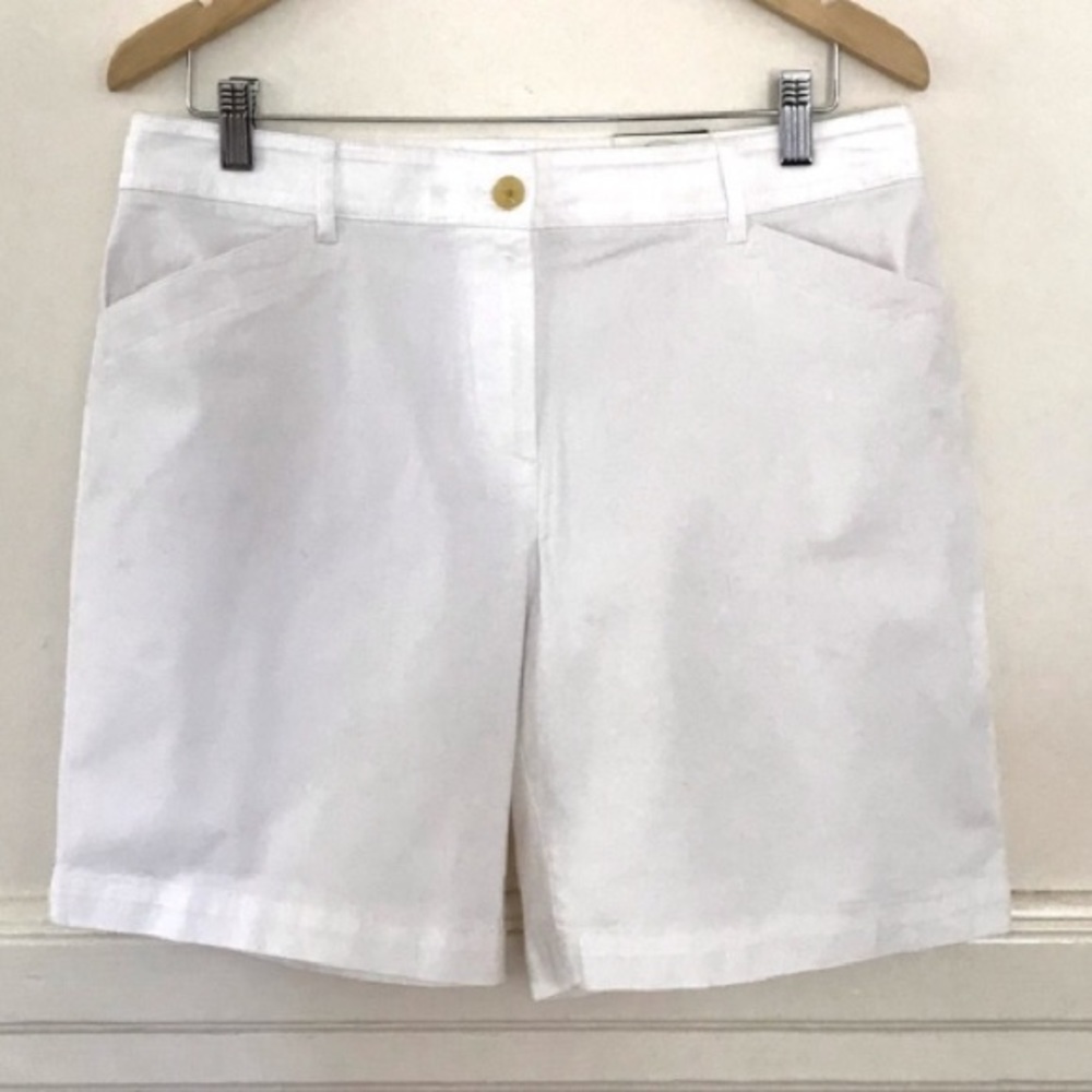 TALBOT’s “Weekend Twill” White Shorts 7”10 NWT